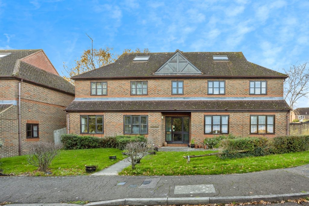 Property photo 1 of 12