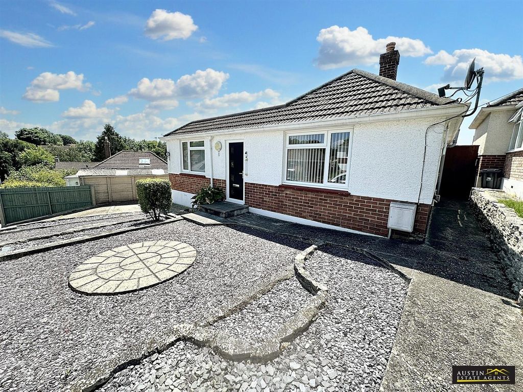 Property photo 3 of 16