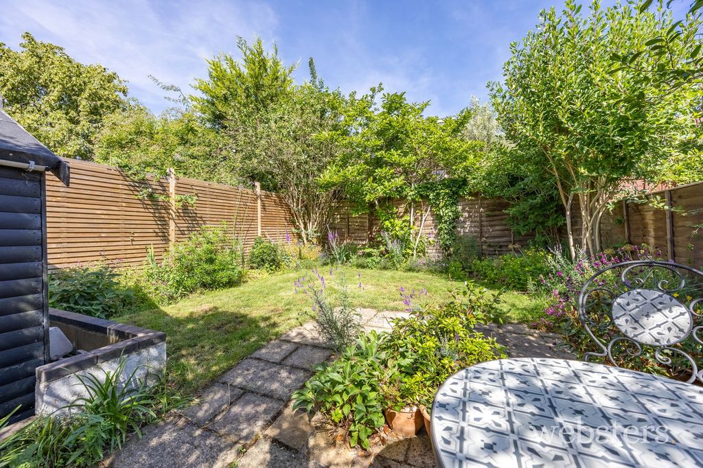 Property photo 3 of 19