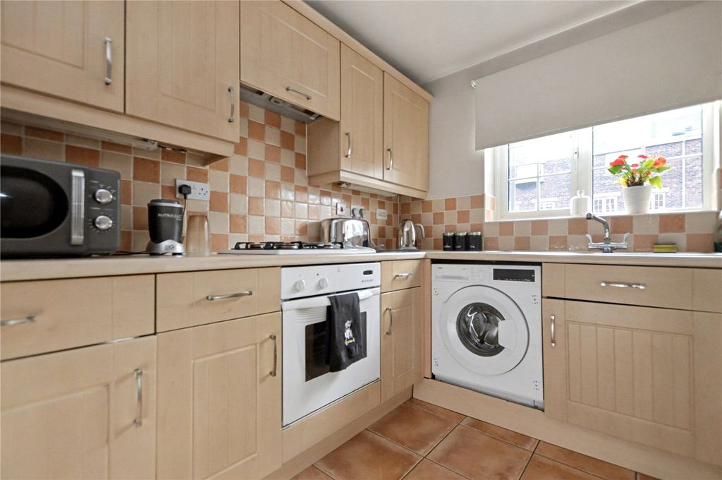 Property photo 3 of 9 Picture No. 42