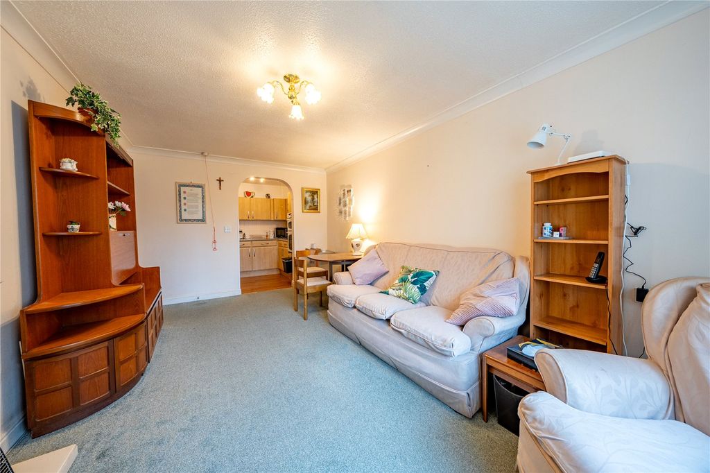Property photo 2 of 11 Picture No. 01