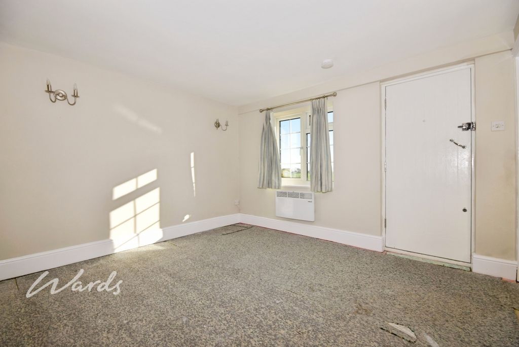 Property photo 3 of 10 9236Ded4-Dsc_0020