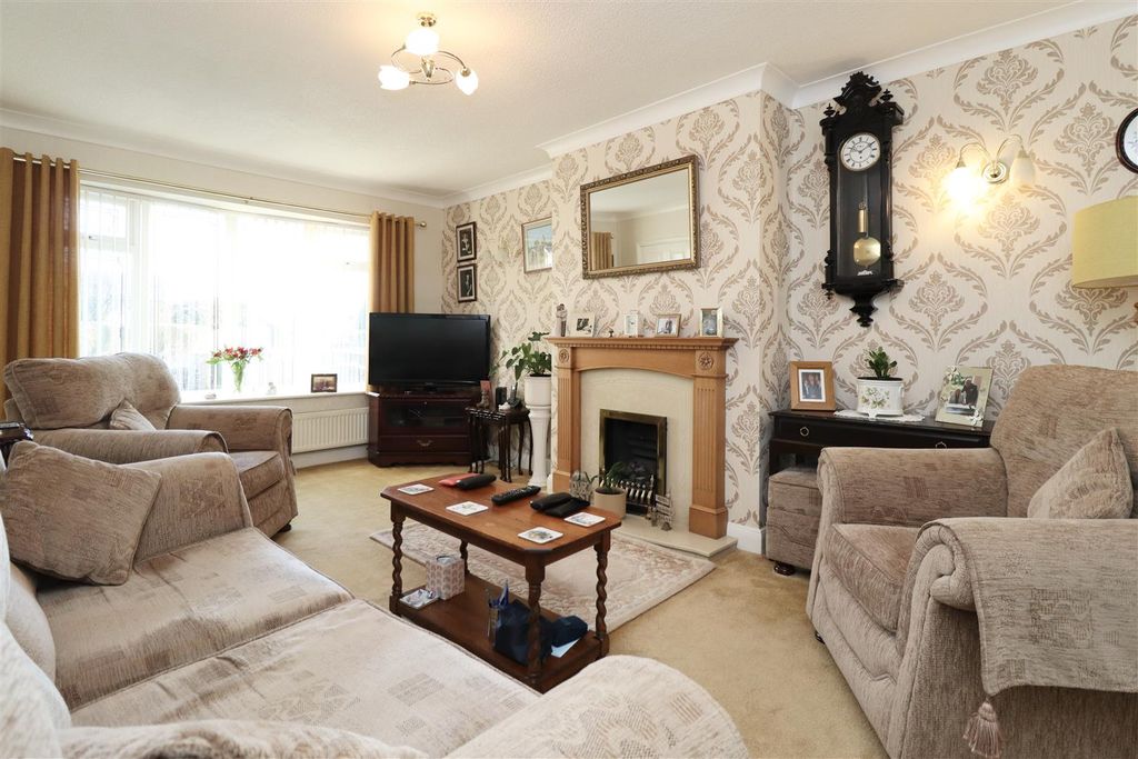 Property photo 2 of 12 Image00019.Jpeg