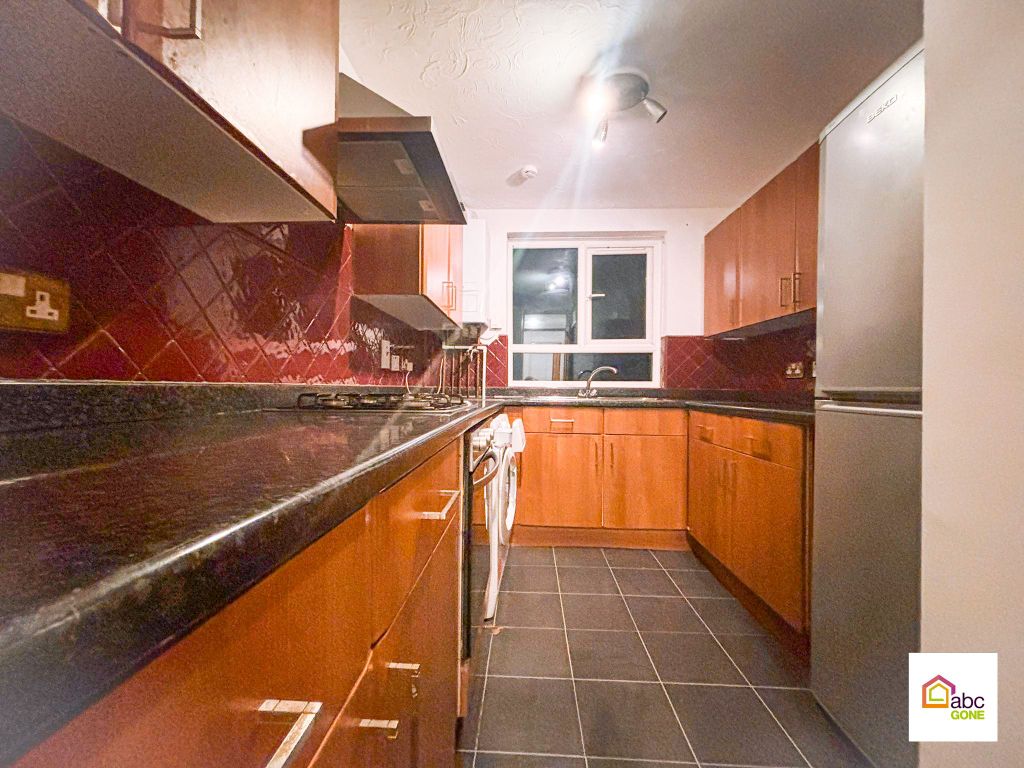 Property photo 1 of 4