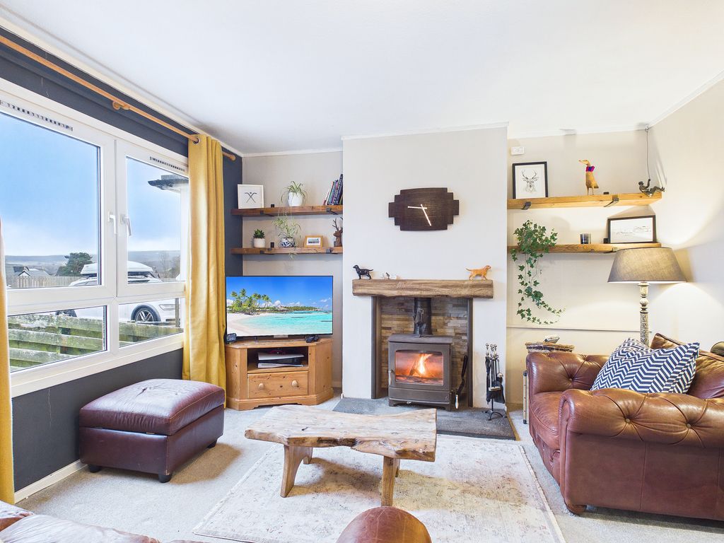 Property photo 3 of 41