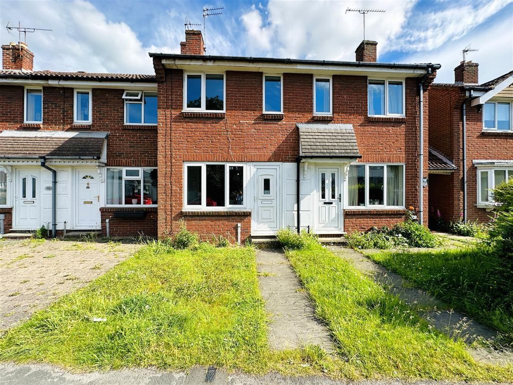 Property photo 1 of 11