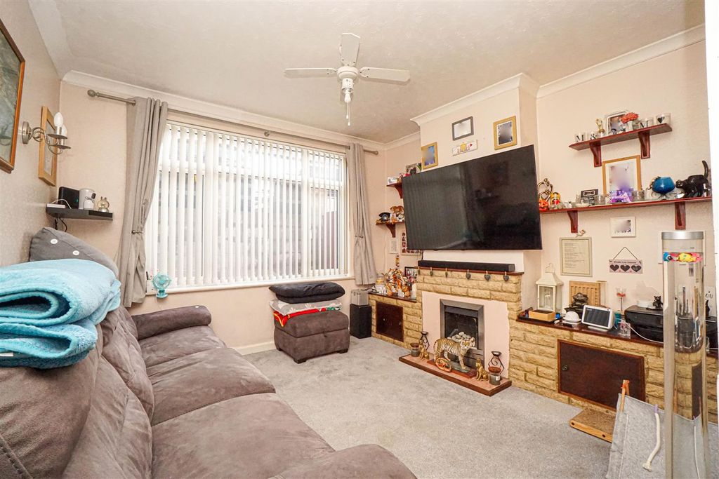 Property photo 3 of 21 Dsc08872.Jpg