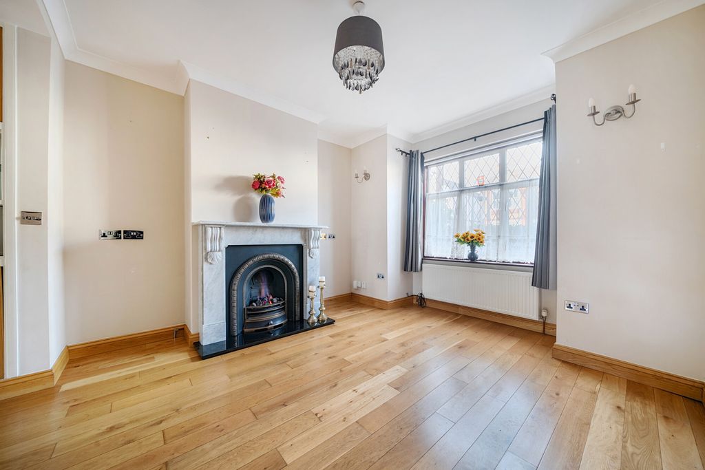 Property photo 2 of 23 Reception