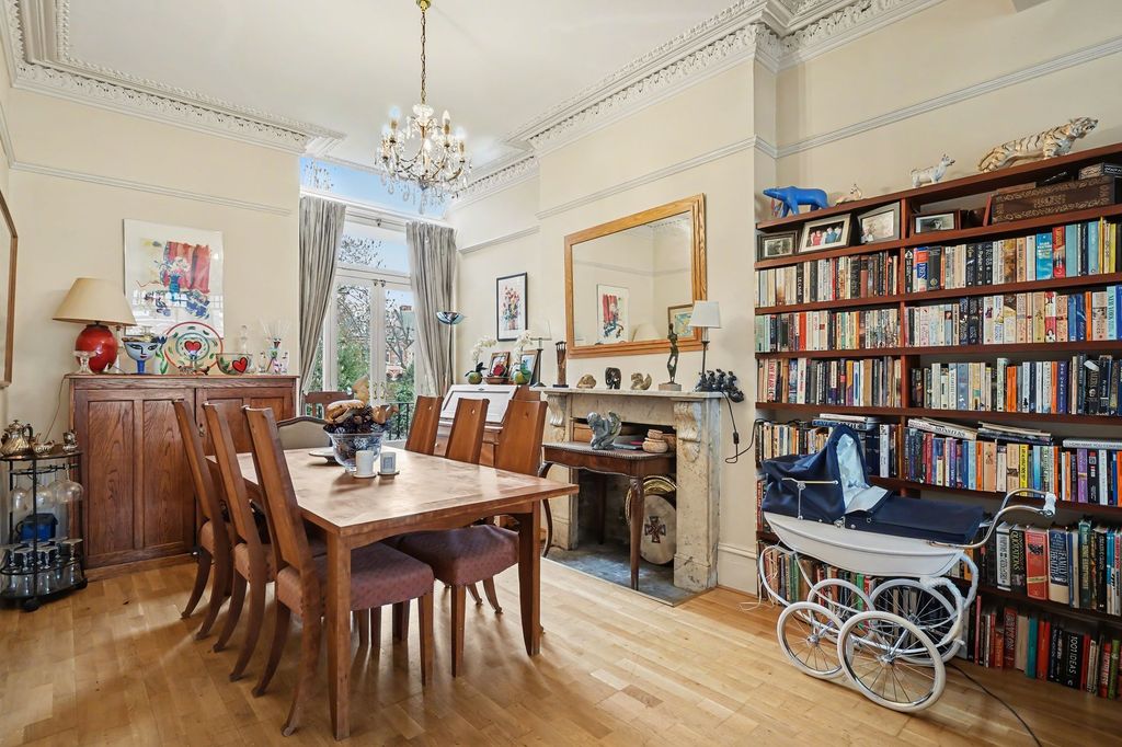 Property photo 3 of 22