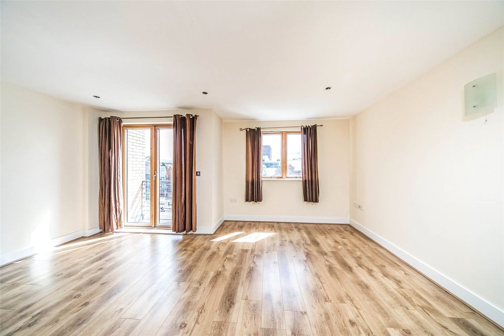 Property photo 3 of 12 Property Image