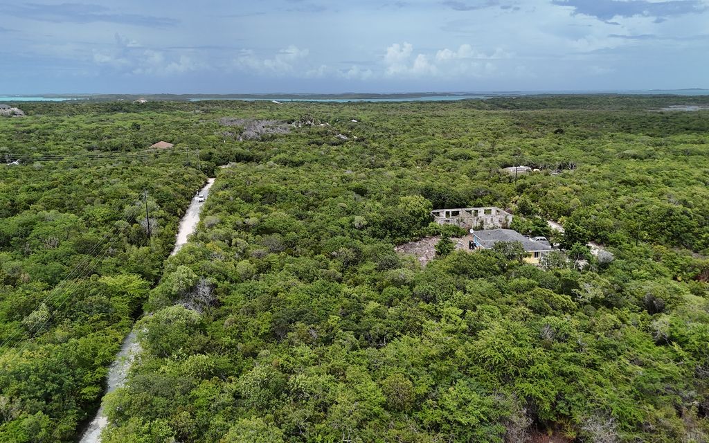 Property photo 2 of 6