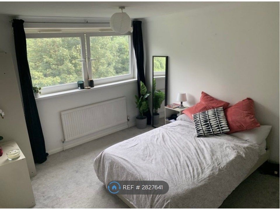 Property photo 3 of 6