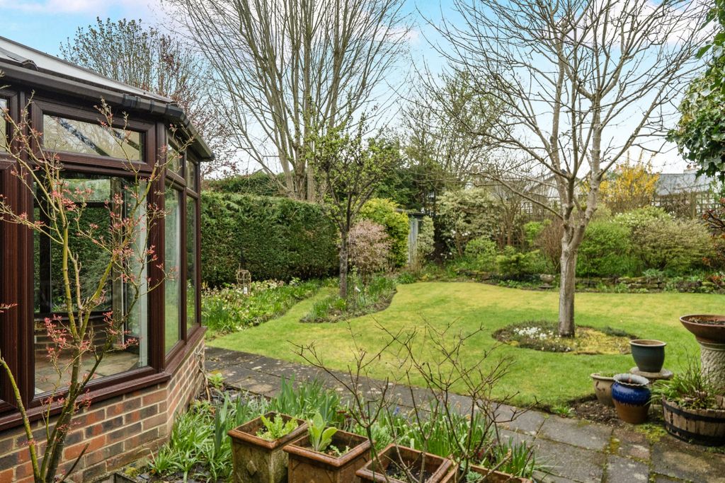 Property photo 3 of 22 Picture No. 04