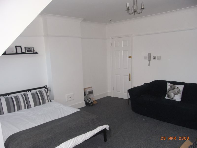 Property photo 2 of 6 Photo 9