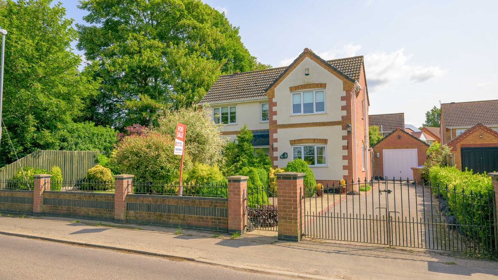 Property photo 1 of 23