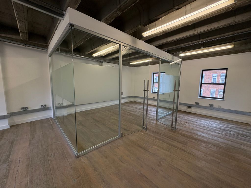 Property photo 1 of 3