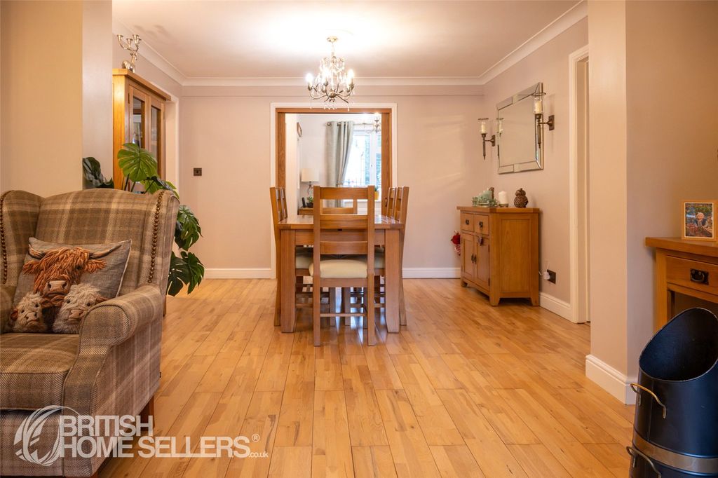 Property photo 2 of 22 Picture No. 36