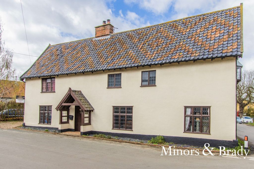 Property photo 1 of 16