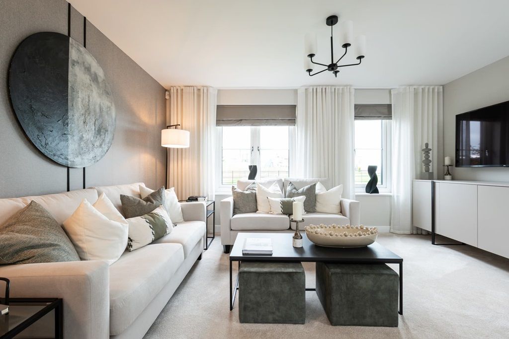 Property photo 1 of 21 Enjoy Inviting Your Friends And Family Round