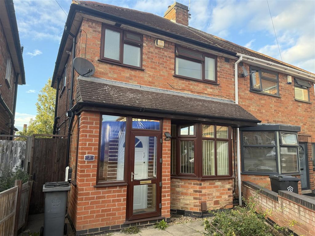 Property photo 1 of 11 Front External