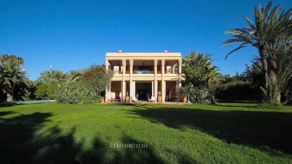 Property photo 3 of 23 Villa For Sale In Marrakech - Kensingtonmorocco.Com