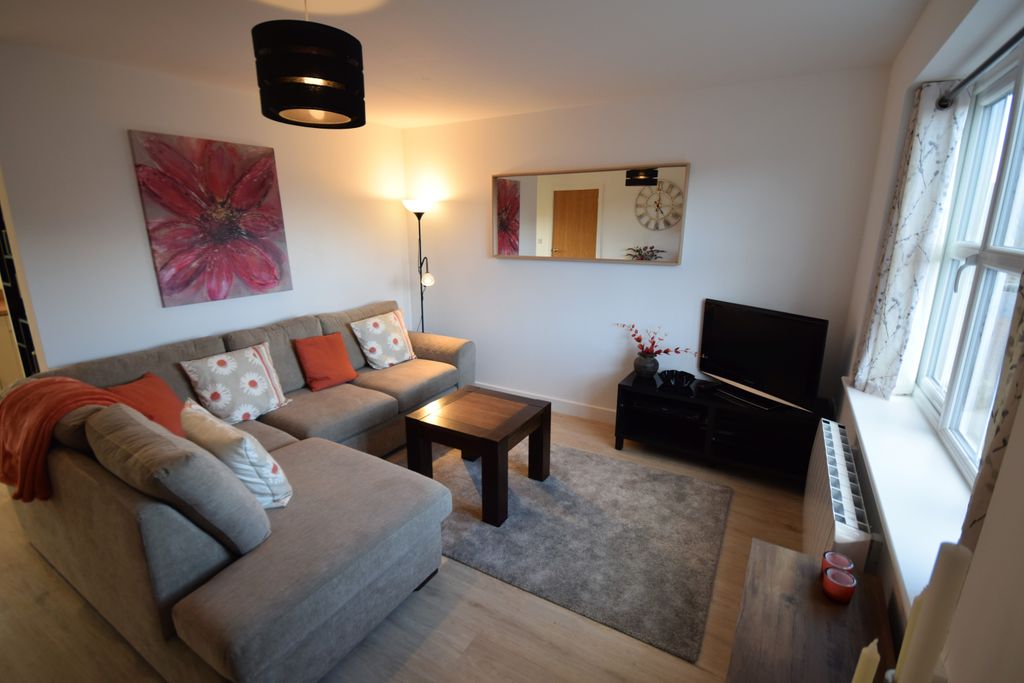 Property photo 2 of 12 Living Room