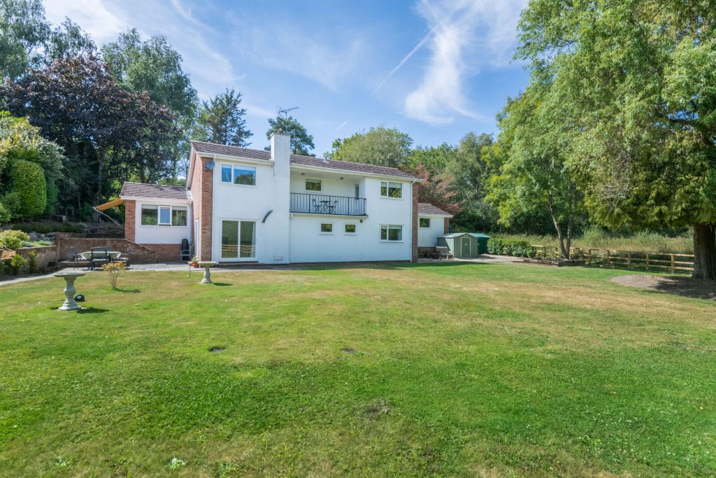 Property photo 1 of 25