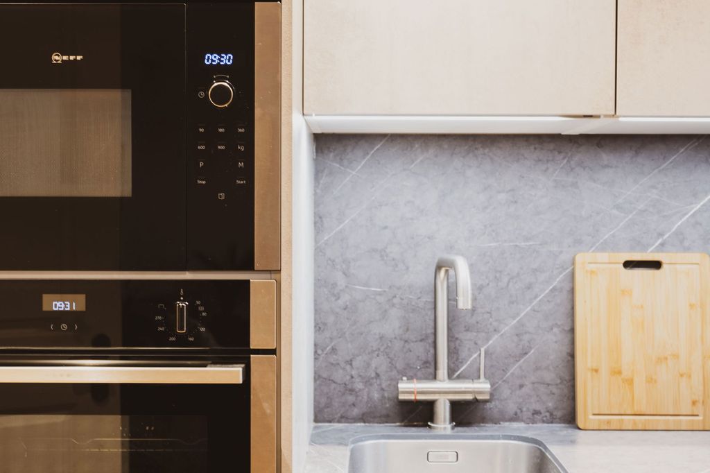 Property photo 3 of 23