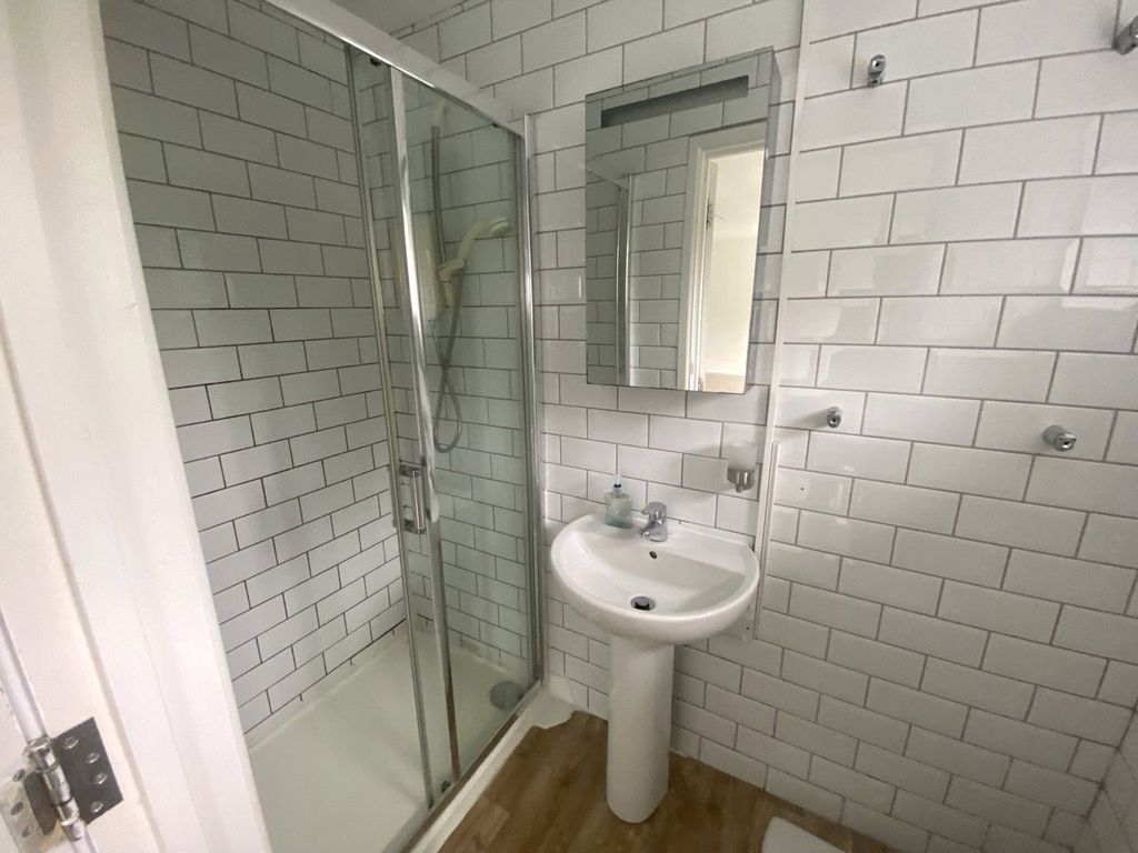 Property photo 3 of 4 Picture No. 23