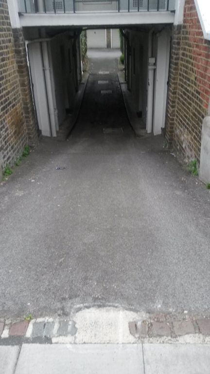 Property photo 1 of 4