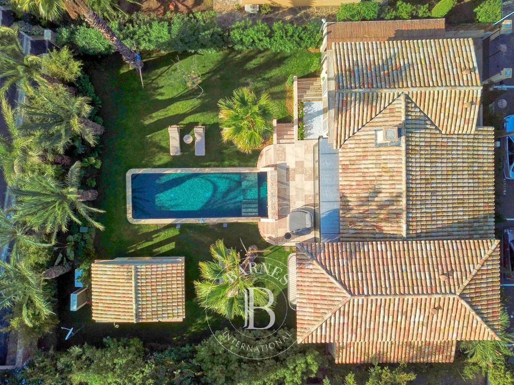 Property photo 2 of 7