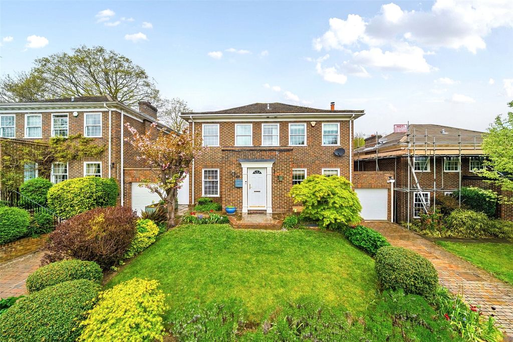 Property photo 1 of 19 External