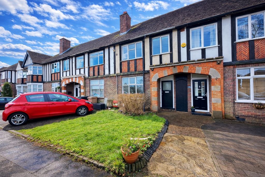 Property photo 1 of 11 4817991