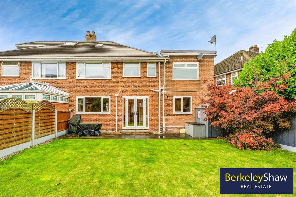 Property photo 1 of 32 4519c098-0-45Fb-A134-A56B49A63487-9020-0000014751B