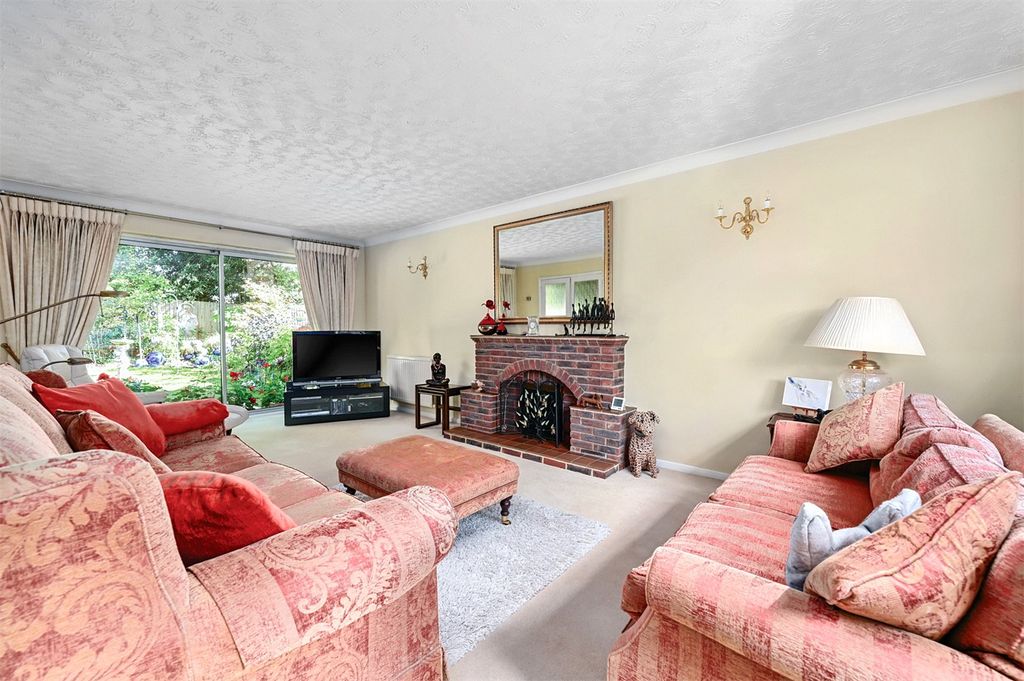 Property photo 2 of 17 Picture No. 09