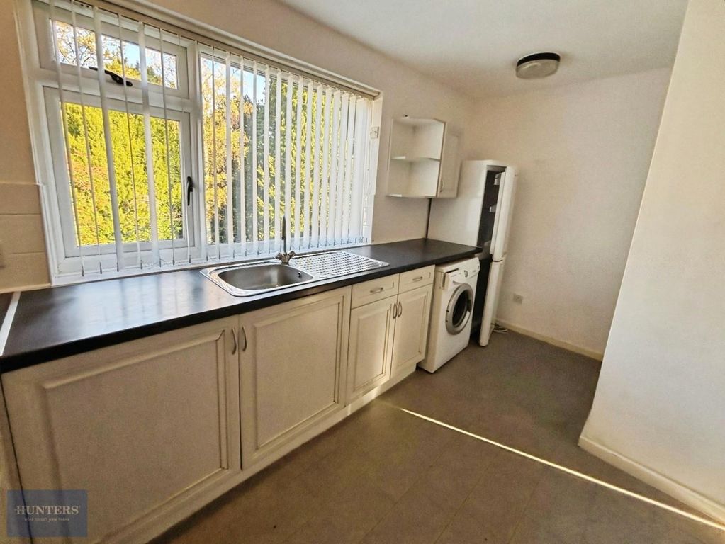 Property photo 3 of 12 2