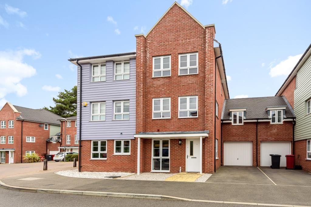 Property photo 1 of 10 External View