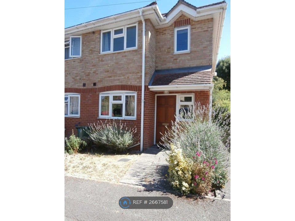 Property photo 1 of 9 Front