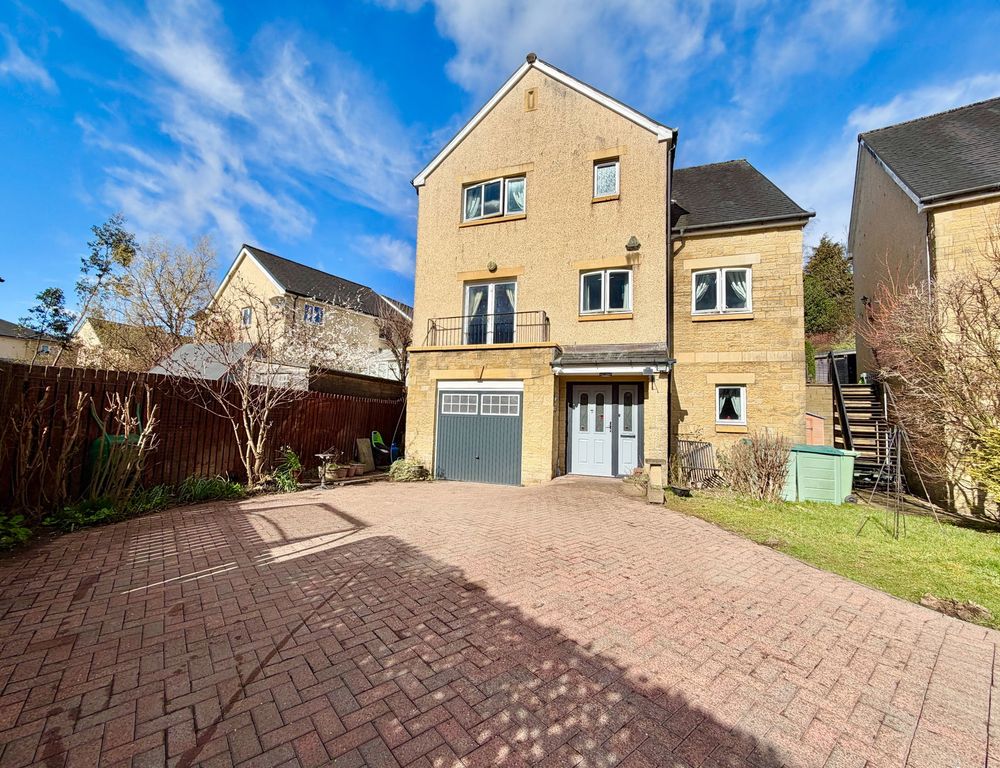 Property photo 1 of 33