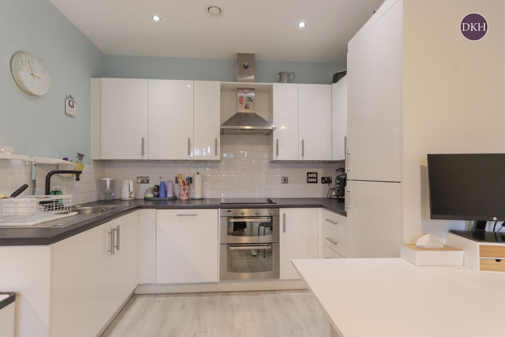 Property photo 2 of 11 Picture No. 05