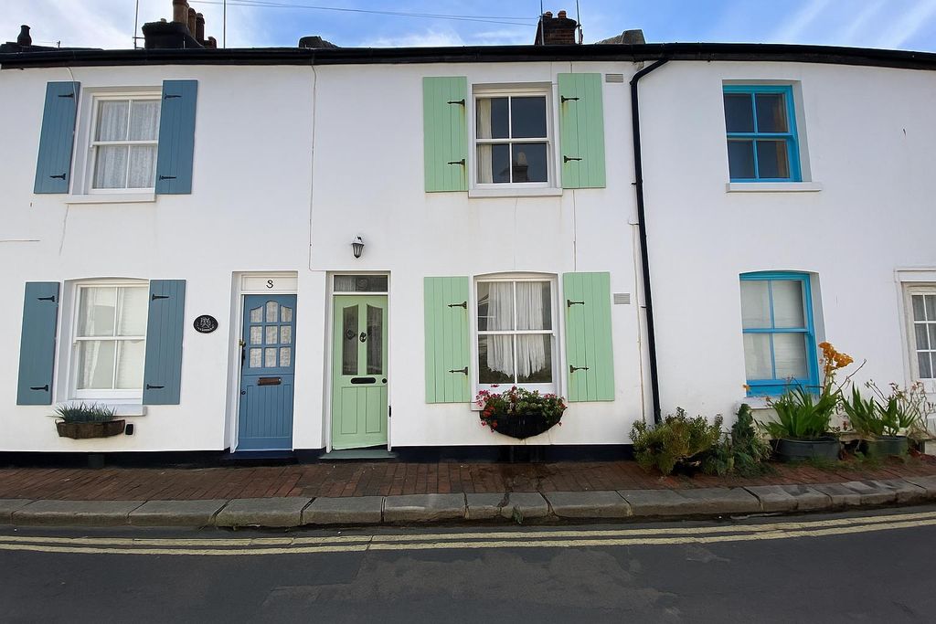 Property photo 1 of 13 E346F64B-D3Ef-407B-A489-3B0Cee52D68A.Png