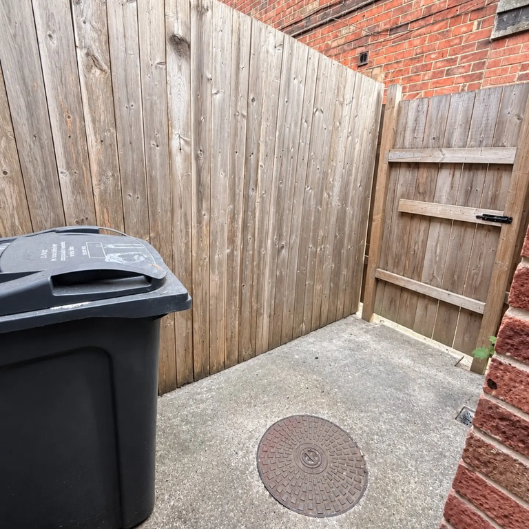 Property photo 2 of 15