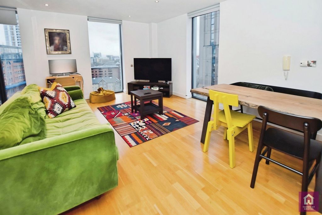 Property photo 3 of 14 Pbox-Img.Jpg
