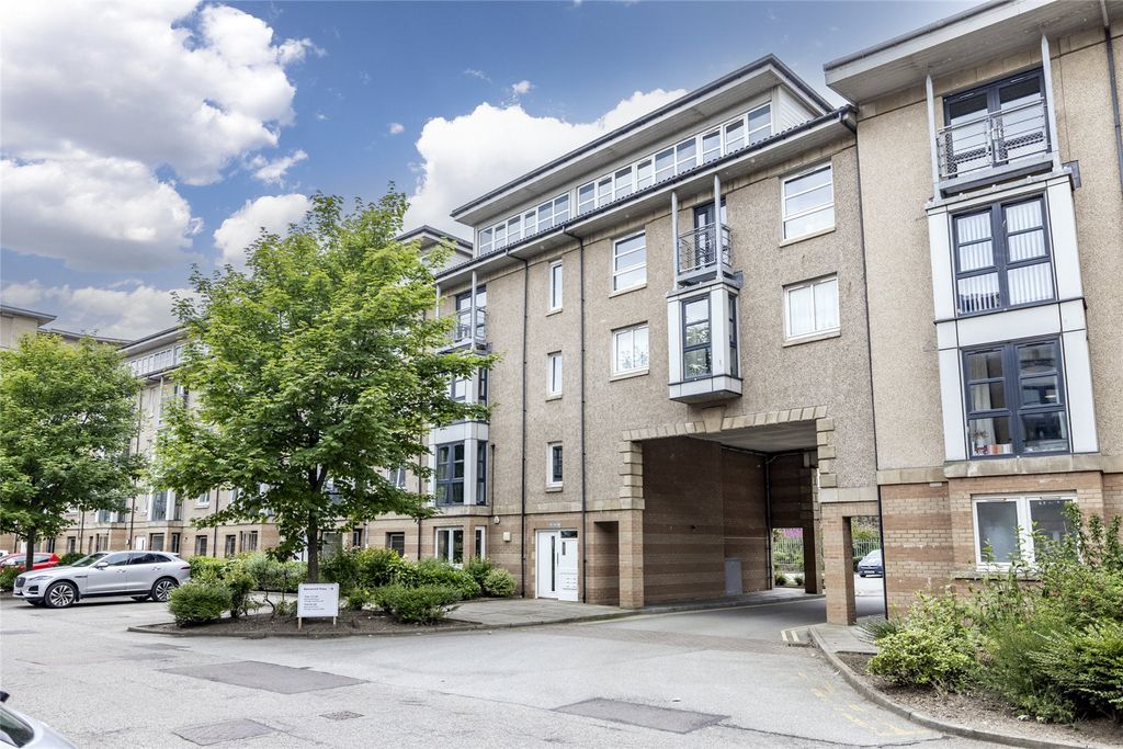 Property photo 1 of 11 Photo 1