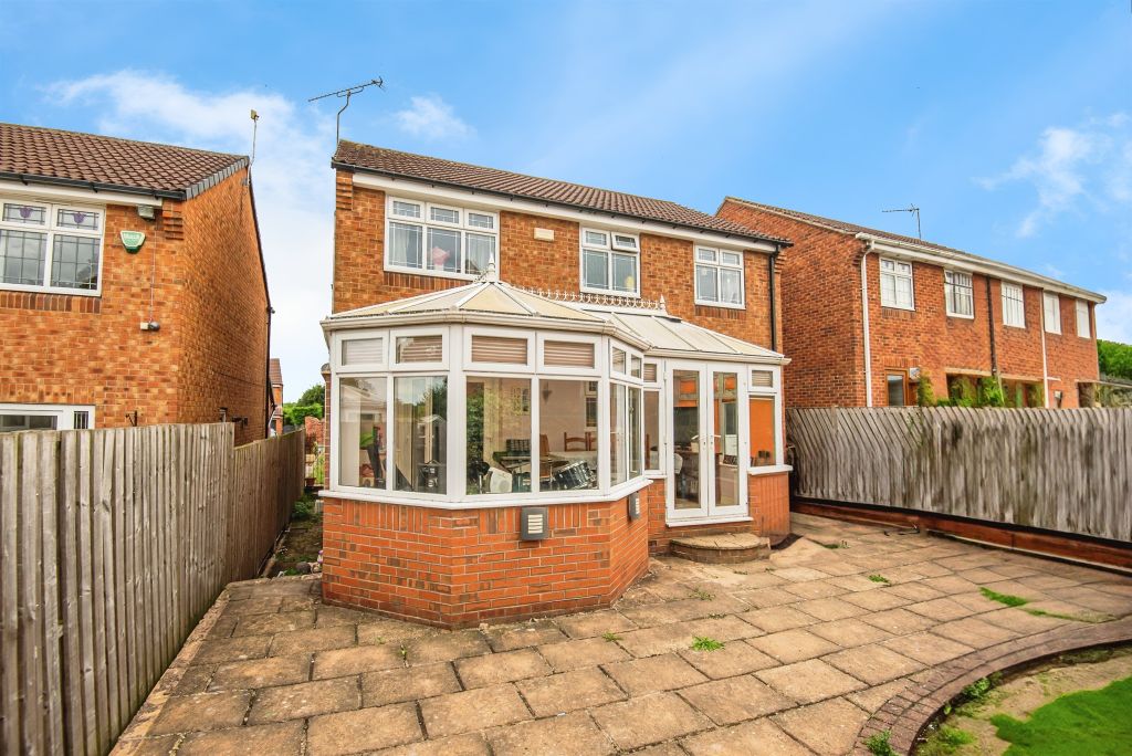 Property photo 2 of 17