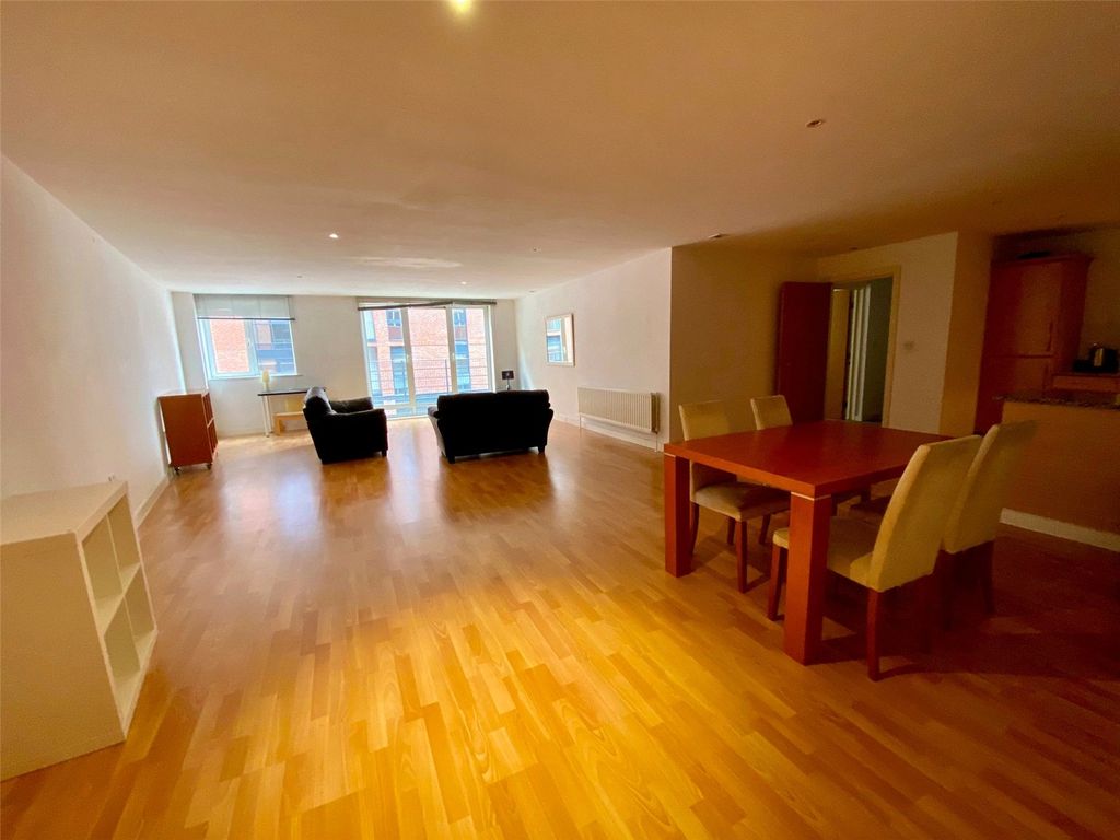 Property photo 3 of 14 Picture No. 28