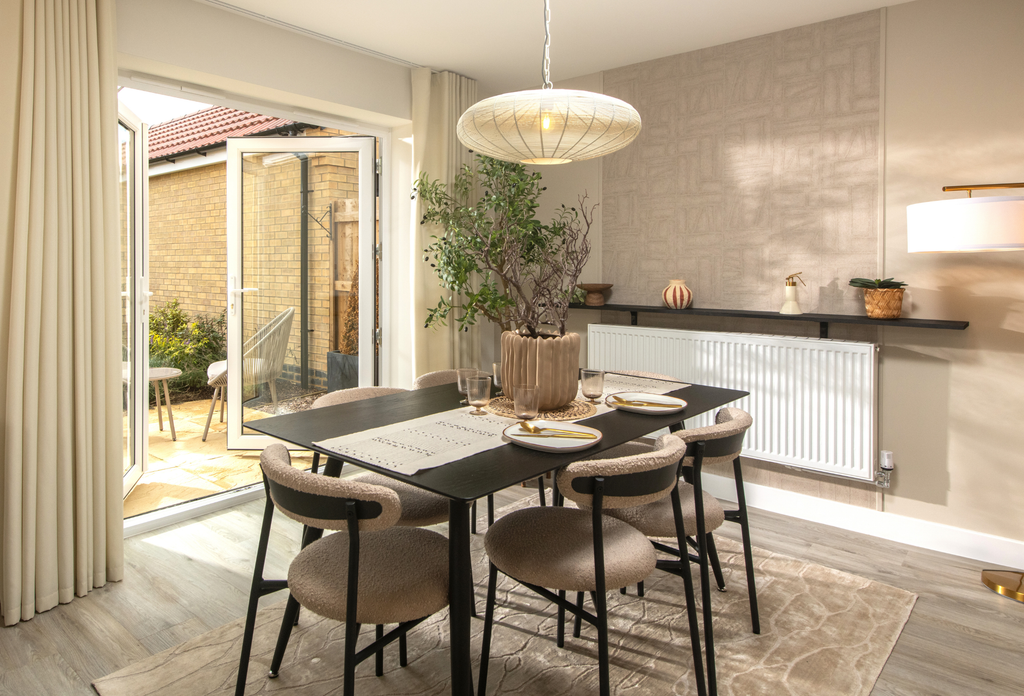 Property photo 3 of 9 Telford-Dining