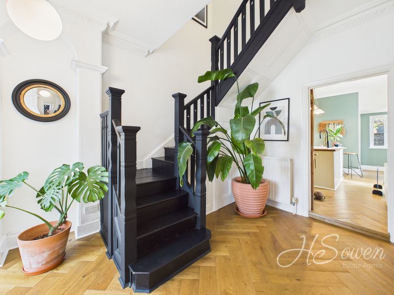 Property photo 3 of 26 Photo 25