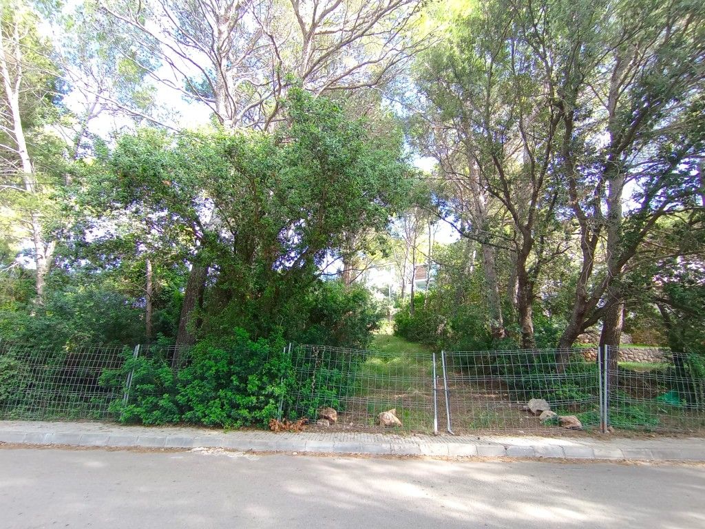 Property photo 1 of 9 Plot (5)
