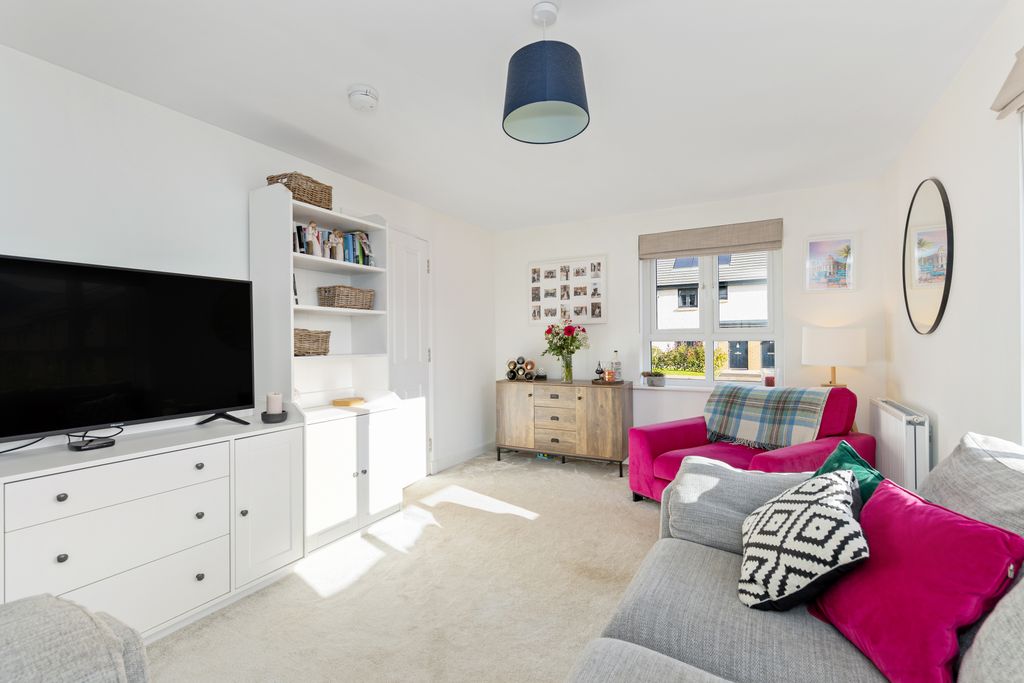 Property photo 2 of 22 Property Image 2